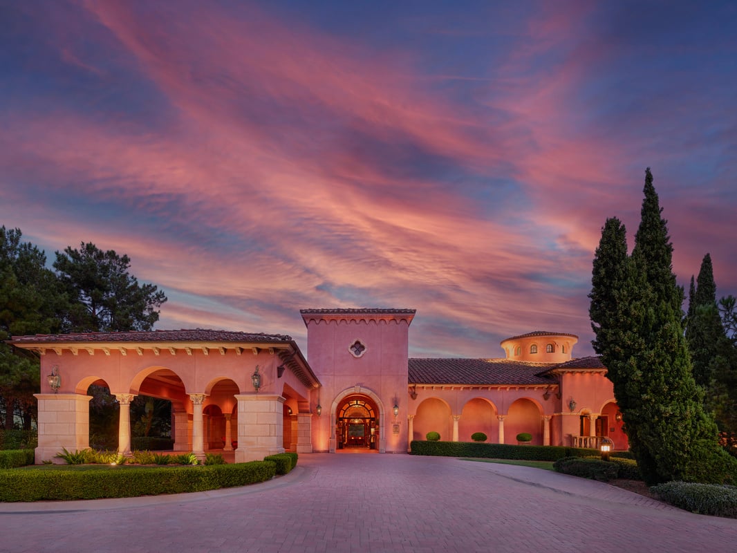 fairmont_granddelmar_addison_73998_v2-1067x800-5b2df79